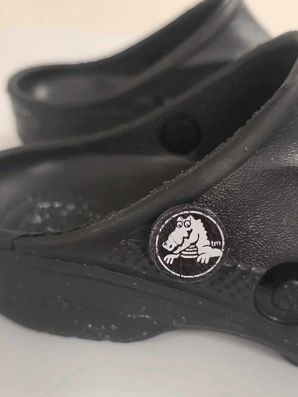 Kids Black CROCS Clog Shoes - Casual Slip-On  No Heel Strap - Size 8